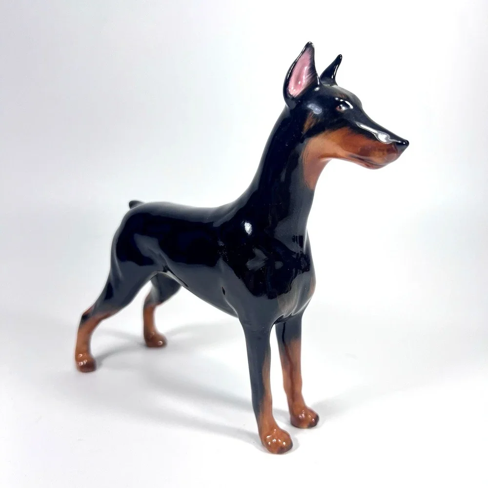 VTG Royal Doulton Doberman Rancho Dobes Storm HN2645 Glossy Dog Figurine England